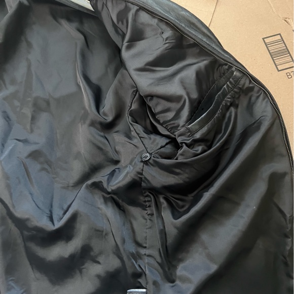 Men's Black Leather Belted Jacket size M - Picture 15 of 16